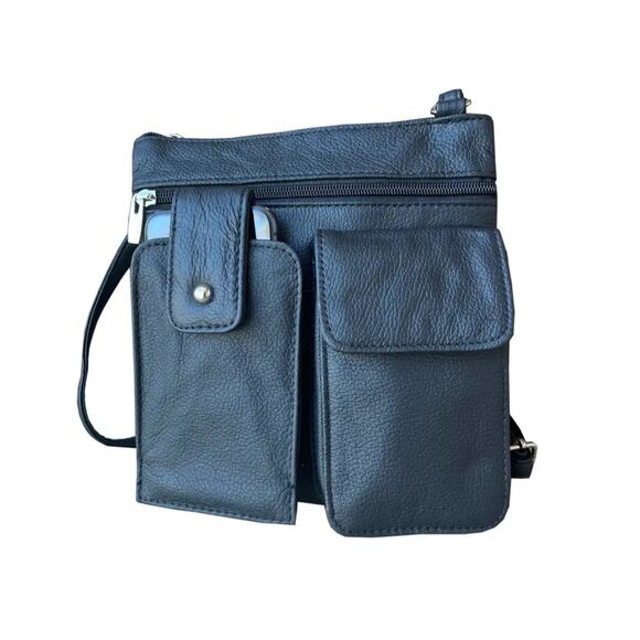 NWT Cal-Wyn Black Leather Crossbody with Adjustable Shoulder Strap Phone Pocket - Picture 1 of 4